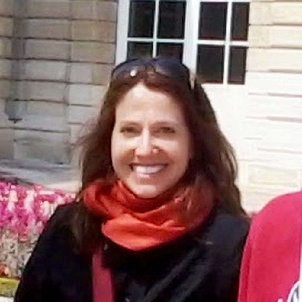 Meet your Posher, Yvonne